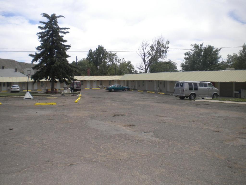 Riverside Motel Helper Exterior photo